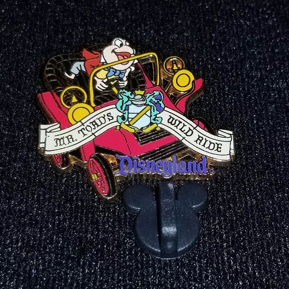Disney Pin Mr. Toad's Wild Ride 2002 DLR Attraction Series Disneyland 7933 - Picture 4 of 9